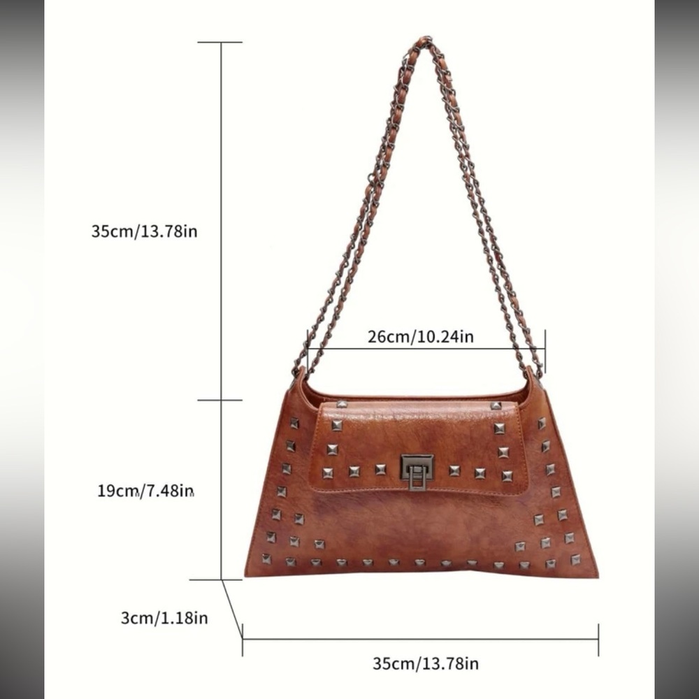 Studded flap chain shoulder bag - Picture 5 of 11